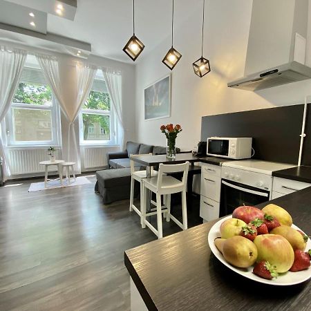 Art Apartment Сегед Екстер'єр фото
