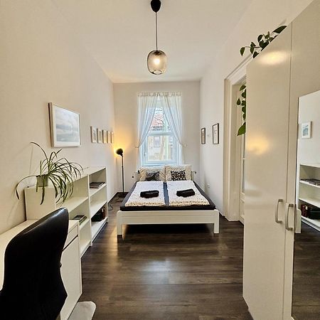 Art Apartment Сегед Екстер'єр фото