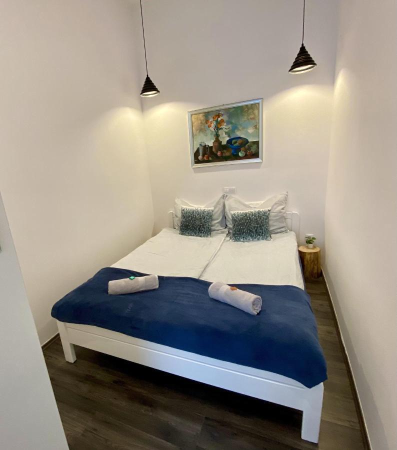 Art Apartment Сегед Екстер'єр фото